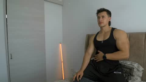 Dilan Coy online show from 10, 7, 2026