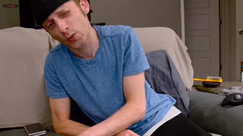 Dilldough405 online show from 24, 12, 2024