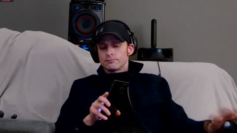 Dilldough405 online show from 27, 12, 2024