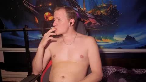 Snapshot of dimastyzzz chatting on 8, 5, 2026 Dimetriusen online show from 8, 5, 2026