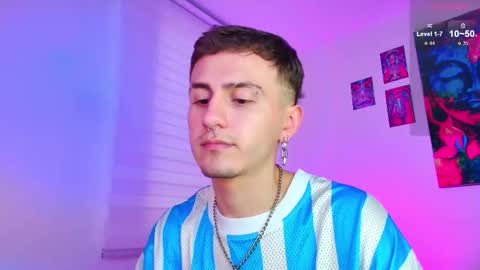 Julian Independent Model online show from 19, 3, 2026