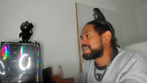 dimitry kyle mucle online show from 3, 1, 2025