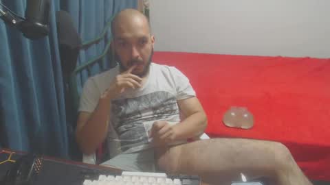 Snapshot of dinchtcams chatting on 14, 2, 2025 Dincht online show from 14, 2, 2025