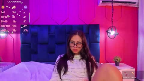 Cristal  online show from 30, 10, 2025