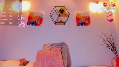 Karla  online show from 9, 9, 2025