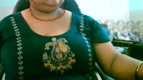 Snapshot of dipa2345 chatting on 12, 5, 2026 dipa2345 online show from 12, 5, 2026