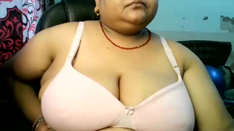 Snapshot of dipa2345 chatting on 4, 8, 2026 dipa2345 online show from 4, 8, 2026