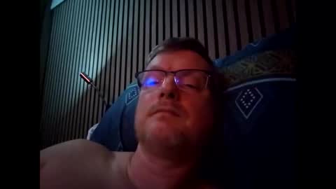 Snapshot of dirkkie1975 chatting on 8, 3, 2026 dirkkie1975 online show from 8, 3, 2026