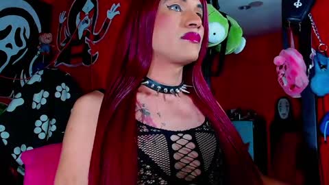 Snapshot of dirtydanezka chatting on 20, 5, 2026 dirtydanezka online show from 20, 5, 2026