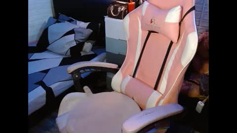 LEXA online show from 25, 1, 2025