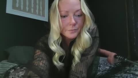 Snapshot of dirtylittlejess chatting on 9, 9, 2025 dirtylittlejess online show from 9, 9, 2025