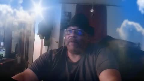 Snapshot of dirtyoman2ya chatting on 13, 11, 2025 dirtyoman2ya online show from 13, 11, 2025