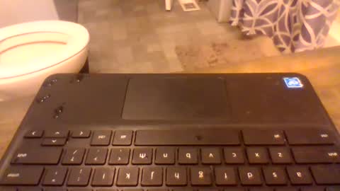 Snapshot of dirtywhite14 chatting on 16, 10, 2025 dirtywhite14 online show from 16, 10, 2025