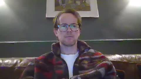 Snapshot of discovery_99 chatting on 5, 12, 2024 discovery_99 online show from 5, 12, 2024