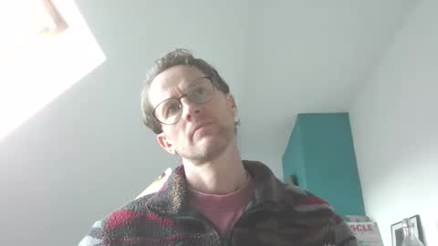 Snapshot of discovery_99 chatting on 23, 9, 2025 discovery_99 online show from 23, 9, 2025