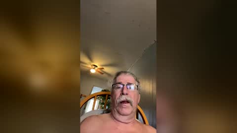 Snapshot of dispencer74 chatting on 12, 1, 2026 dispencer74 online show from 12, 1, 2026