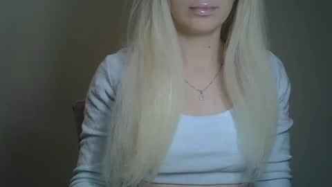 DitaMilton online show from 6, 2, 2025