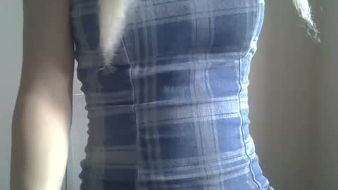 DitaMilton online show from 12, 10, 2025