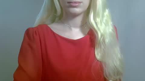 DitaMilton online show from 22, 11, 2025