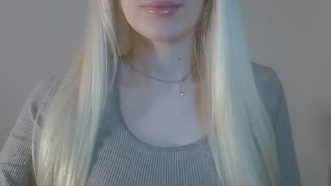 Snapshot of ditamilton chatting on 3, 6, 2026 DitaMilton online show from 3, 6, 2026