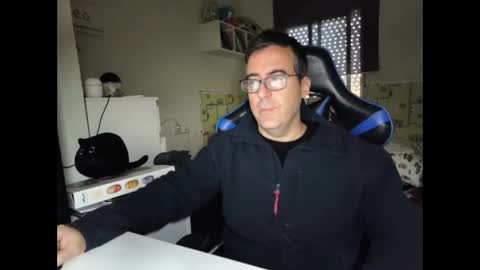 ditos_c online show from 8, 1, 2025