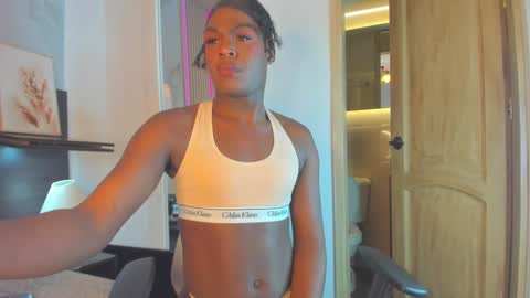 Snapshot of diva_kma chatting on 22, 2, 2025 Alejandra online show from 22, 2, 2025