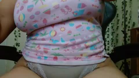 Snapshot of divadirty chatting on 11, 1, 2025 Mari online show from 11, 1, 2025