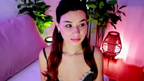 Snapshot of divetagrace chatting on 3, 3, 2026 Tia online show from 3, 3, 2026