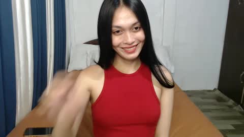 Snapshot of divina_graciaxx chatting on 9, 1, 2025 DIVINA online show from 9, 1, 2025