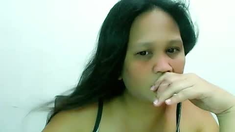 Snapshot of divinegrace10 chatting on 3, 1, 2025 Divine Grace Close To Your Hear online show from 3, 1, 2025