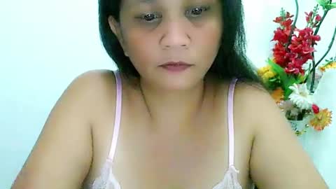 Snapshot of divinegrace10 chatting on 19, 2, 2025 Divine Grace Close To Your Hear online show from 19, 2, 2025