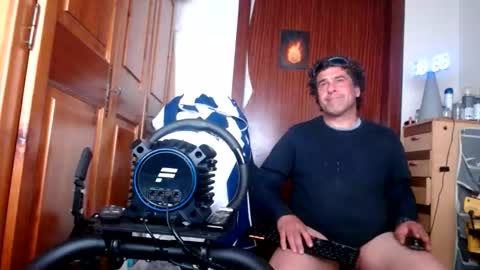 divitimido online show from 16, 4, 2026