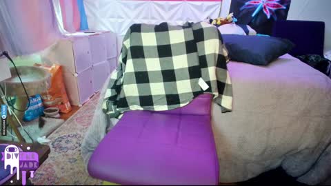 Jade Divyne online show from 11, 12, 2024