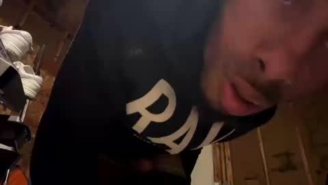 Snapshot of dixkzilla chatting on 13, 10, 2025 dixkzilla online show from 13, 10, 2025