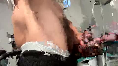 Snapshot of dixkzilla chatting on 23, 10, 2025 dixkzilla online show from 23, 10, 2025