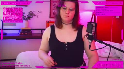 Snapshot of djentslut chatting on 1, 3, 2026 djentslut online show from 1, 3, 2026