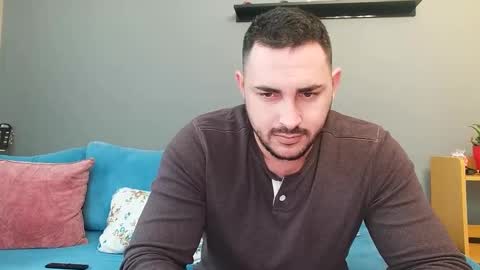 STR8 BOYv online show from 3, 1, 2025