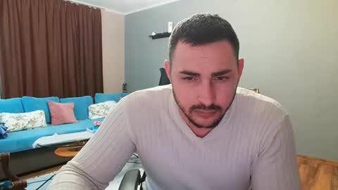 STR8 BOYv online show from 18, 2, 2025