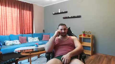STR8 BOYv online show from 7, 3, 2025