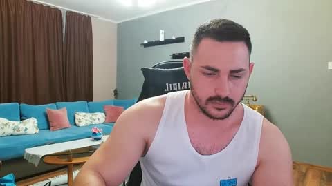 STR8 BOYv online show from 10, 3, 2025