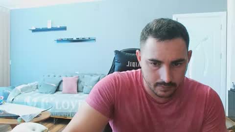 STR8 BOYv online show from 23, 9, 2025