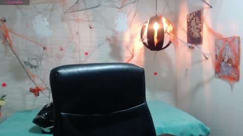 Snapshot of dmitrisanders1 chatting on 2, 12, 2024 Maybe in pvt online show from 2, 12, 2024