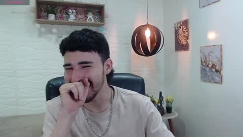 Snapshot of dmitrisanders1 chatting on 6, 1, 2025 Maybe in pvt online show from 6, 1, 2025