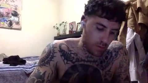 Dogboi online show from 4, 1, 2025