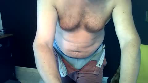 Snapshot of doggydaddi chatting on 18, 12, 2024 Alex online show from 18, 12, 2024