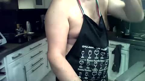 Snapshot of doggydaddi chatting on 19, 12, 2024 Alex online show from 19, 12, 2024