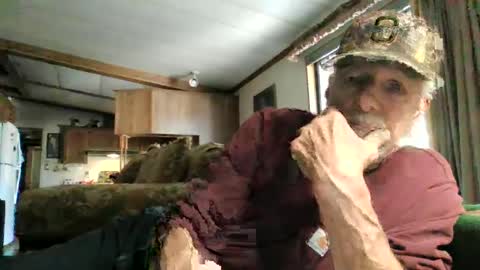 Snapshot of doingmyself69 chatting on 22, 9, 2025 doingmyself69 online show from 22, 9, 2025