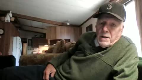 Snapshot of doingmyself69 chatting on 8, 10, 2025 doingmyself69 online show from 8, 10, 2025