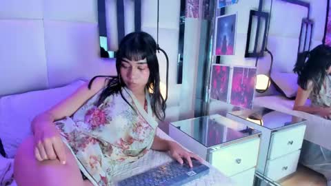    online show from 19, 5, 2026