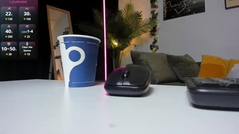 Betty online show from 8, 3, 2025